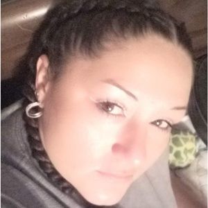 Meet your Posher, Ash